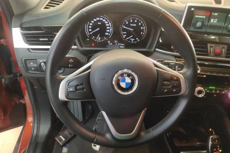 Used BMW X2 2019 sDrive20i M Sport Package China VI Emission Standard Steering Wheel