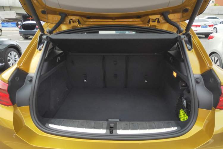 Used BMW X2 2019 sDrive20i M Sport Package China VI Emission Standard Trunk