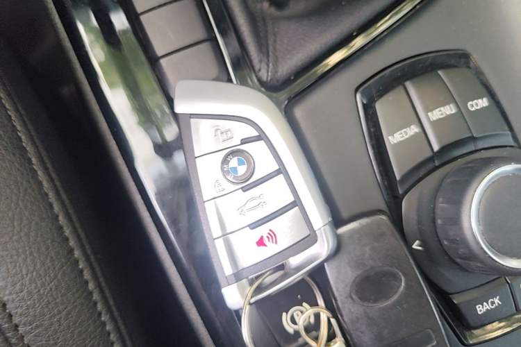 Used BMW X2 2019 sDrive25i Leading Edition M Sport Package China VI Vehicle Key