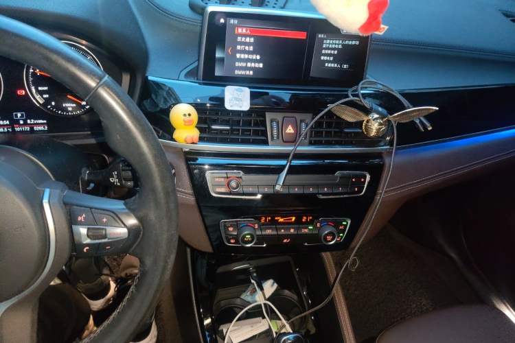 Used BMW X2 2020 sDrive25i Leading Model M Sport Package Audio And AC Panel