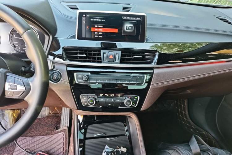 Used BMW X2 2020 sDrive25i Leading Model M Sport Package Audio And AC Panel
