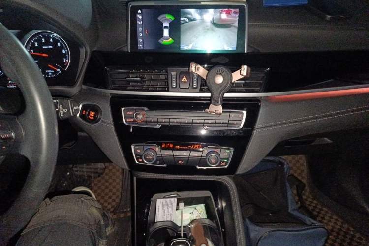 Used BMW X2 2020 sDrive25i Leading Model M Sport Package Audio And AC Panel