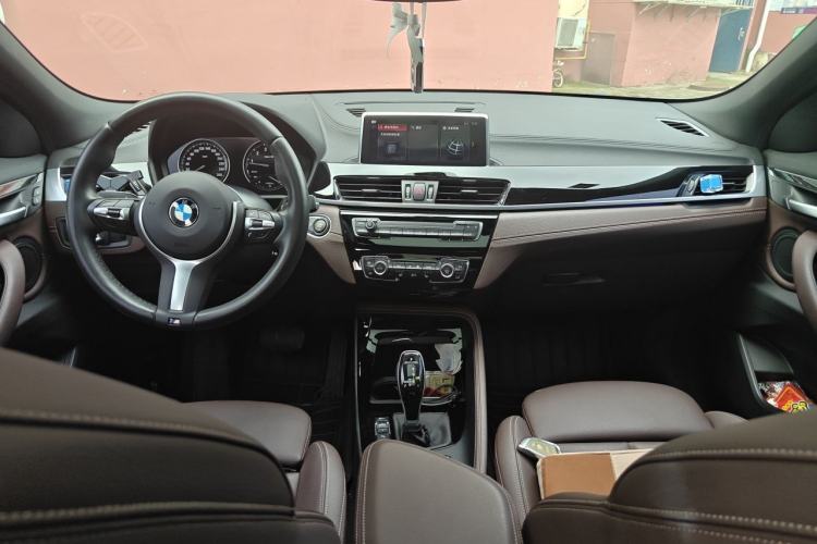 Used BMW X2 2020 sDrive25i Leading Model M Sport Package Center Console