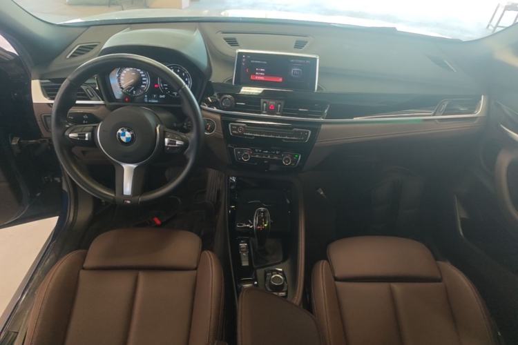 Used BMW X2 2020 sDrive25i Leading Model M Sport Package Center Console