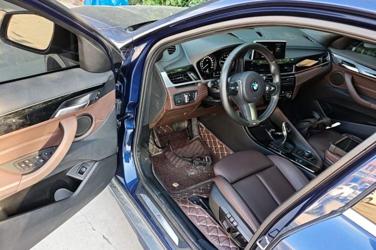 Used BMW X2 2020 sDrive25i Leading Model M Sport Package Driver Seat