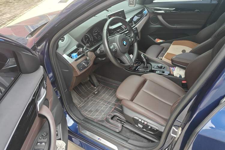 Used BMW X2 2020 sDrive25i Leading Model M Sport Package Driver Seat