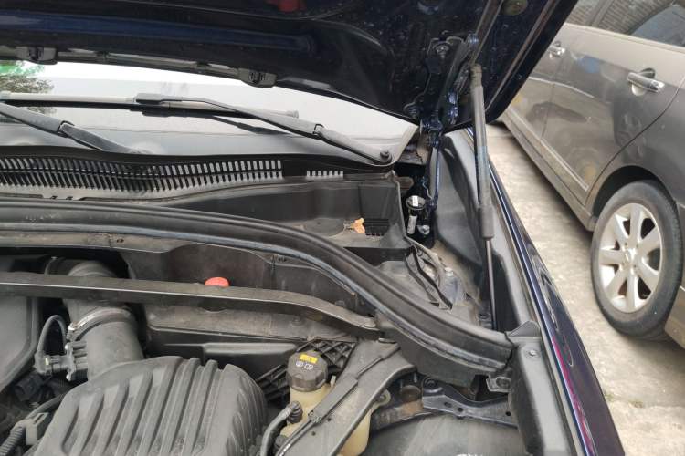 Used BMW X2 2020 sDrive25i Leading Model M Sport Package Engine Bay Left