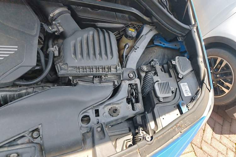 Used BMW X2 2020 sDrive20i M Sport Package Engine Bay Left