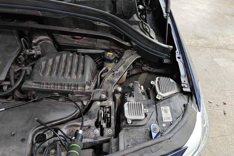 Used BMW X2 2020 sDrive20i M Sport Package Engine Bay Left