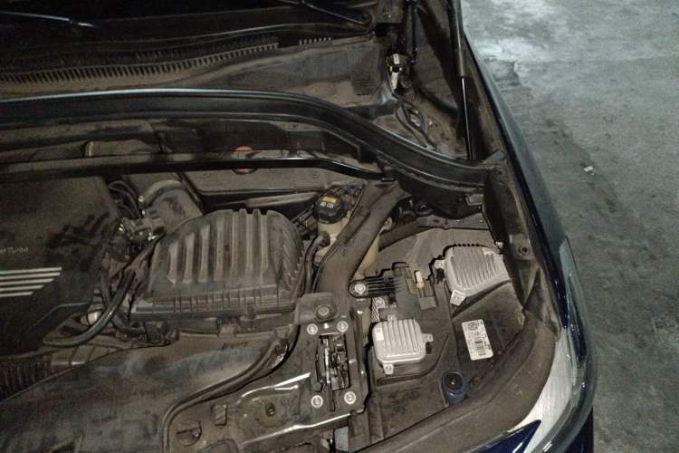 Used BMW X2 2020 sDrive25i Leading Model M Sport Package Engine Bay Left
