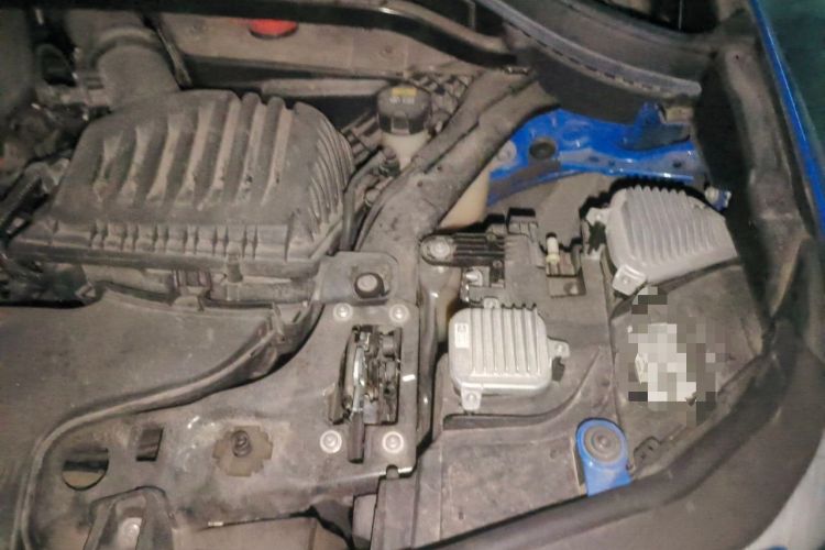 Used BMW X2 2020 sDrive20i M Sport Package Engine Bay Left
