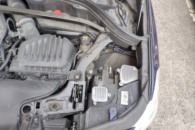Used BMW X2 2020 sDrive25i Leading Model M Sport Package Engine Bay Left