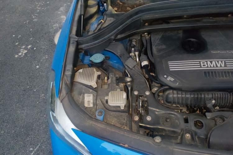Used BMW X2 2020 sDrive25i Leading Model M Sport Package Engine Bay Right