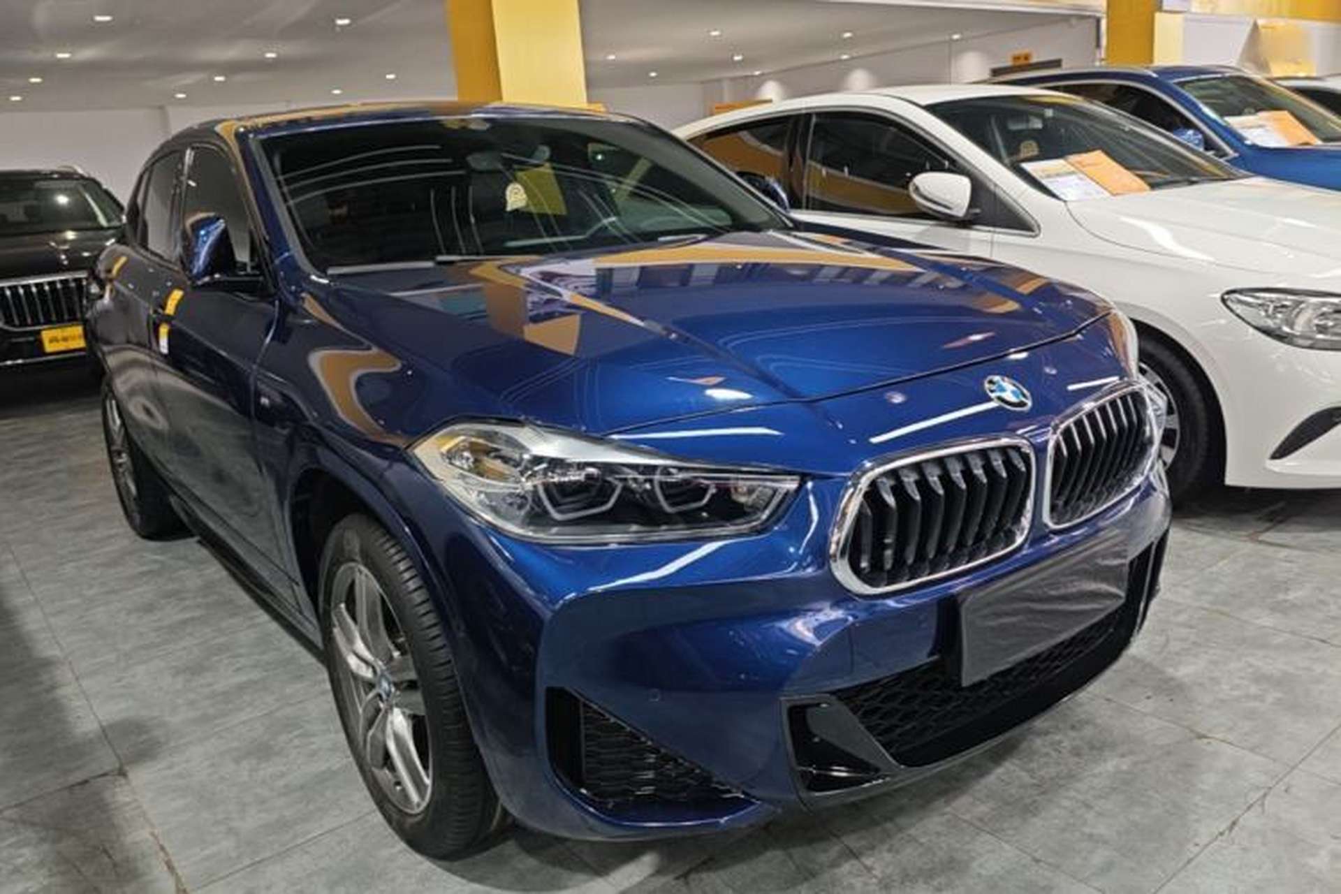 Used BMW X2 2020 sDrive25i Leading Model M Sport Package Front Right 45 Deg