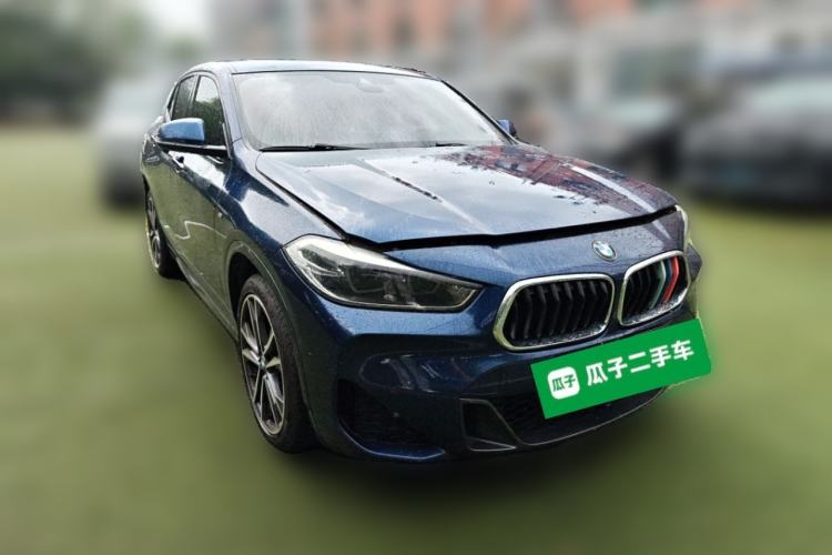 Used BMW X2 2020 sDrive25i Luxury Model with M Sport Package Front Right 45 Deg