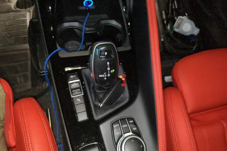 Used BMW X2 2020 sDrive25i Luxury Model with M Sport Package Gear Lever