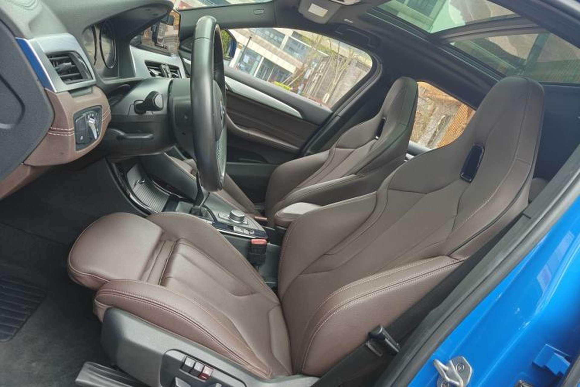 Used BMW X2 2020 sDrive25i Luxury Model with M Sport Package Interior 11