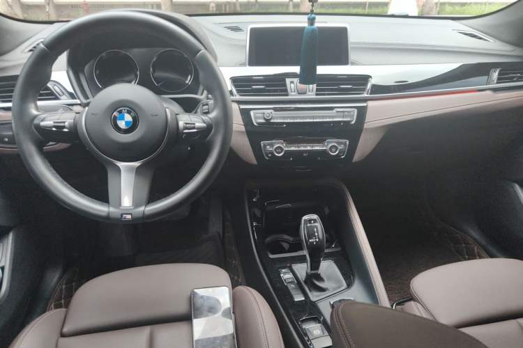 Used BMW X2 2020 sDrive25i Leading Model M Sport Package Interior 2