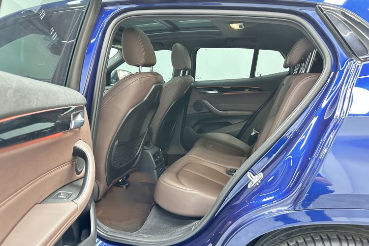 Used BMW X2 2020 sDrive25i Leading Model M Sport Package Interior 3