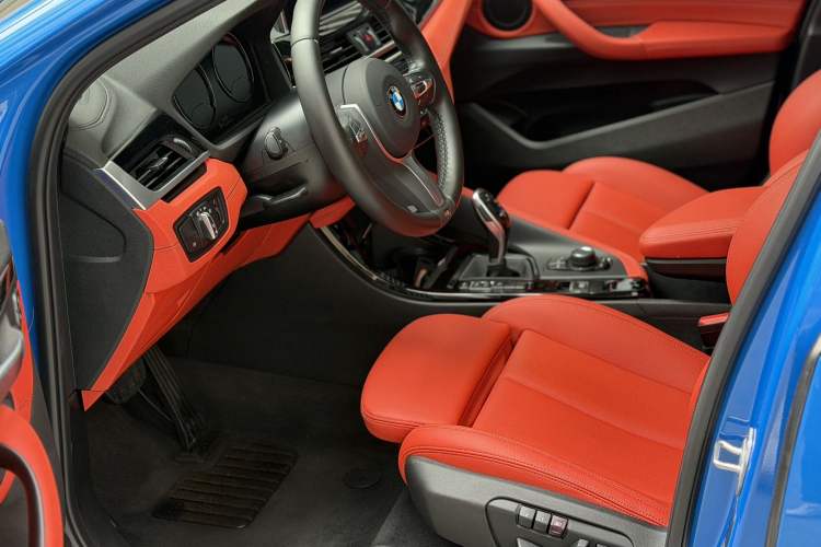Used BMW X2 2020 sDrive25i Leading Model M Sport Package Interior 3