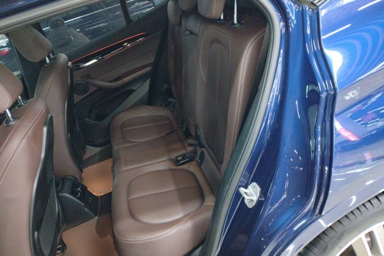 Used BMW X2 2020 sDrive25i Leading Model M Sport Package Interior 4