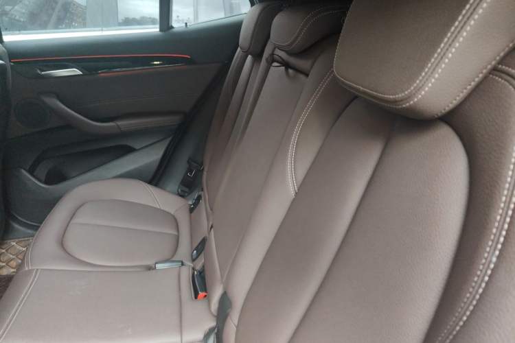 Used BMW X2 2020 sDrive25i Leading Model M Sport Package Interior 4