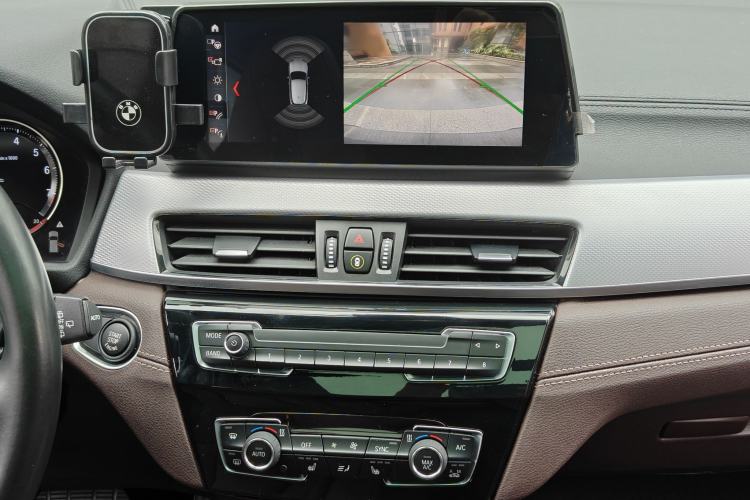 Used BMW X2 2020 sDrive25i Luxury Model with M Sport Package Interior 5