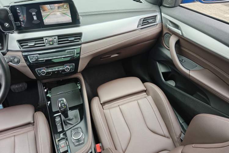 Used BMW X2 2020 sDrive25i Luxury Model with M Sport Package Interior 7