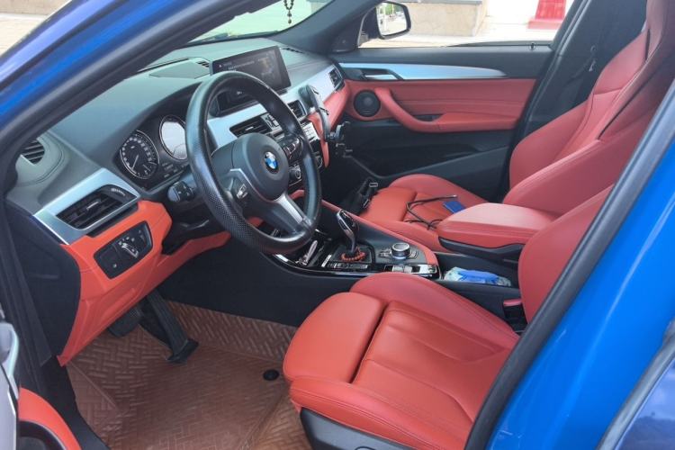 Used BMW X2 2020 sDrive25i Luxury Model with M Sport Package Left Front Seat