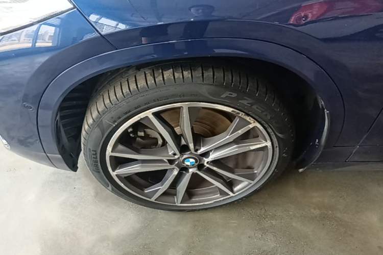 Used BMW X2 2020 xDrive25i M Sport Package Left Front Wheel Hub