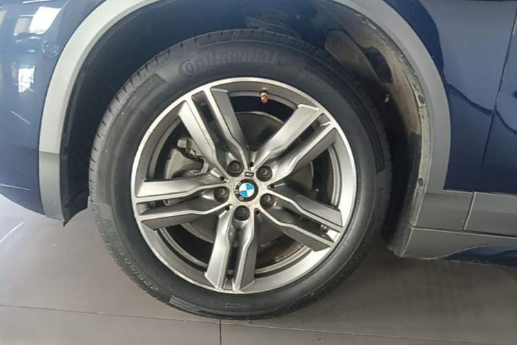 Used BMW X2 2020 sDrive25i Leading Model M Sport Package Left Front Wheel Hub
