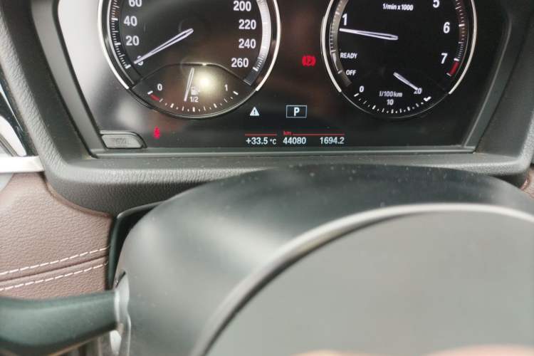 Used BMW X2 2020 sDrive25i Leading Model M Sport Package Odometer Close Up