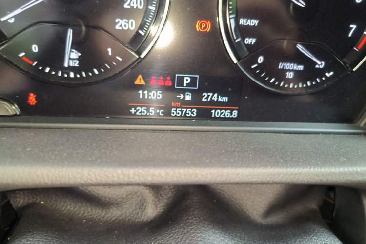 Used BMW X2 2020 sDrive20i M Sport Package Odometer Close Up