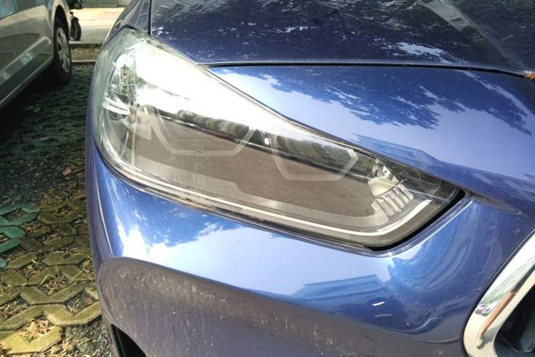 Used BMW X2 2020 sDrive25i Leading Model M Sport Package Right Front Headlight