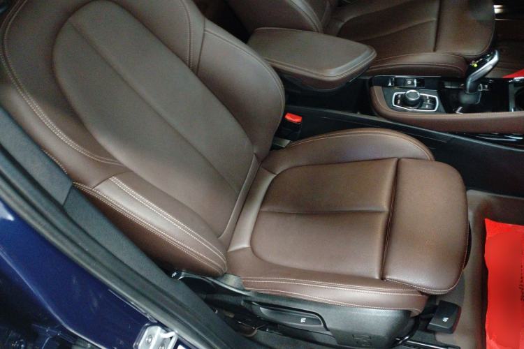 Used BMW X2 2020 sDrive25i Leading Model M Sport Package Right Front Seat