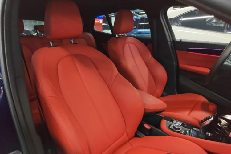 Used BMW X2 2020 sDrive25i Leading Model M Sport Package Right Front Seat