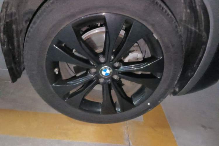 Used BMW X2 2020 sDrive20i M Sport Package Right Front Wheel Hub