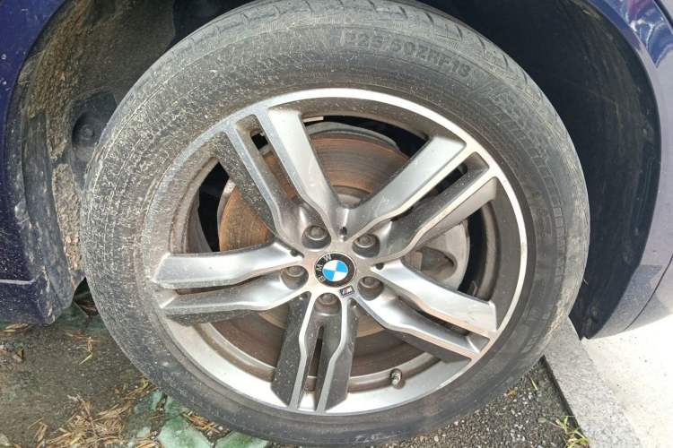Used BMW X2 2020 sDrive25i Leading Model M Sport Package Right Front Wheel Hub