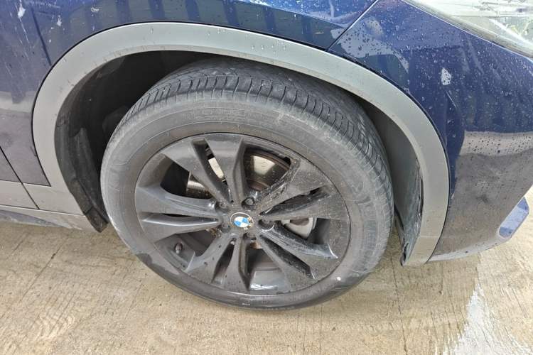 Used BMW X2 2020 sDrive20i M Sport Package Right Front Wheel Hub