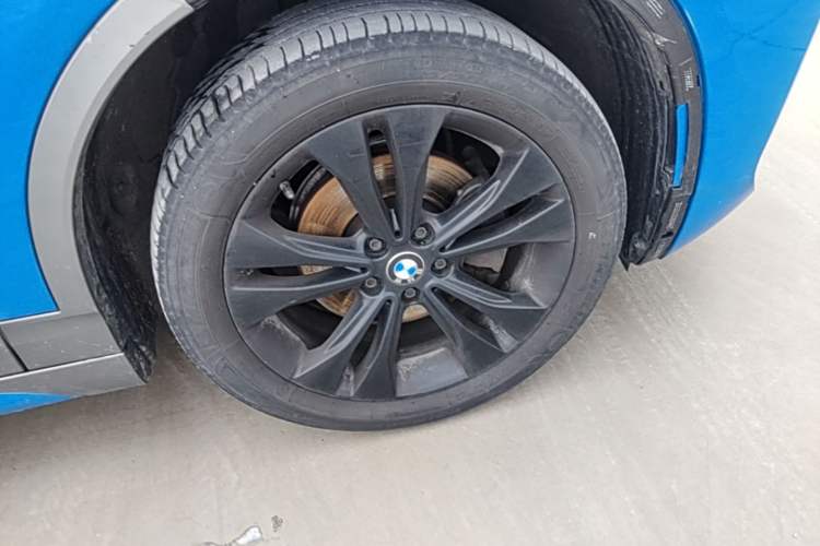 Used BMW X2 2020 sDrive20i M Sport Package Right Front Wheel Hub