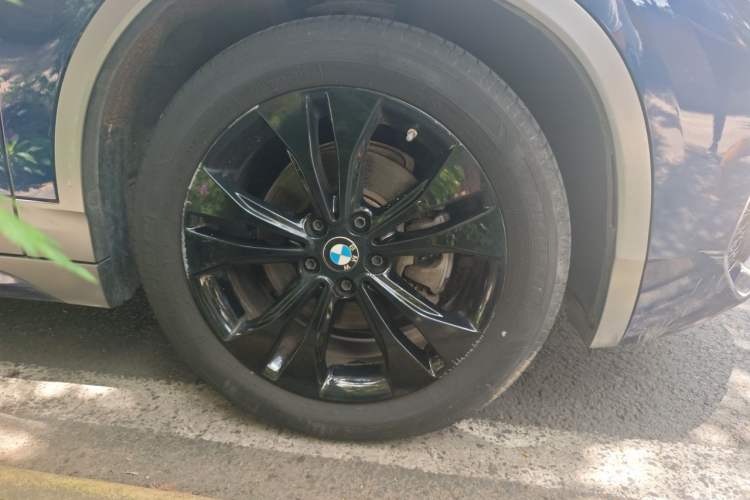 Used BMW X2 2020 sDrive20i M Sport Package Right Front Wheel Hub
