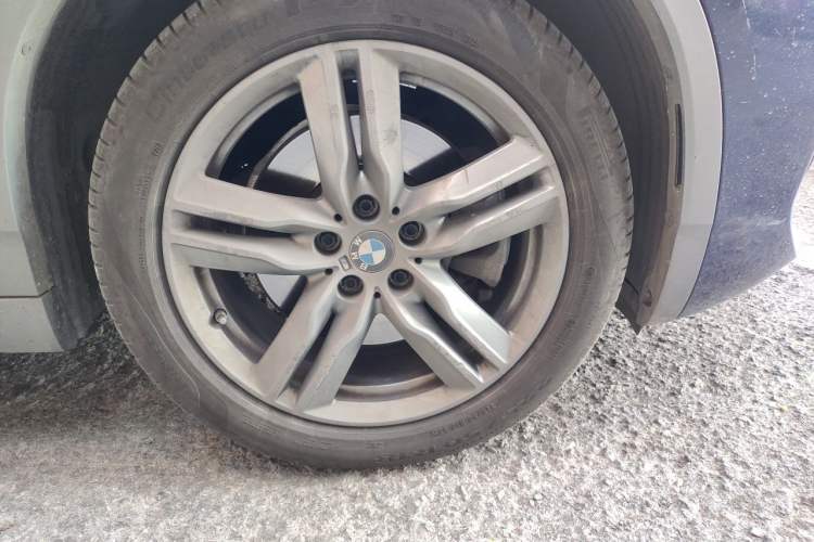 Used BMW X2 2020 sDrive25i Leading Model M Sport Package Right Front Wheel Hub