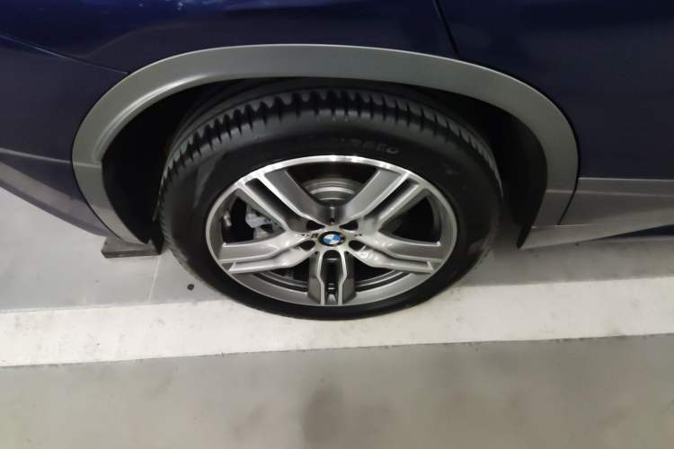 Used BMW X2 2020 sDrive25i Leading Model M Sport Package Right Rear Wheel Hub
