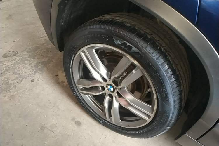 Used BMW X2 2020 sDrive25i Leading Model M Sport Package Right Rear Wheel Hub