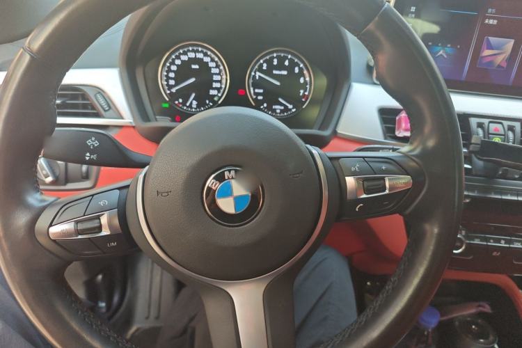 Used BMW X2 2020 xDrive25i M Sport Package Steering Wheel