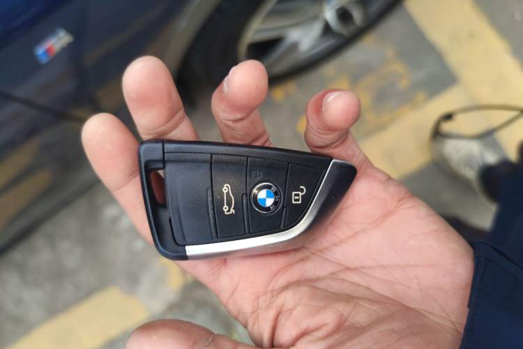 Used BMW X2 2020 sDrive25i Leading Model M Sport Package Vehicle Key