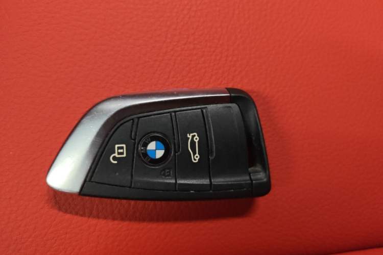 Used BMW X2 2020 sDrive25i Leading Model M Sport Package Vehicle Key