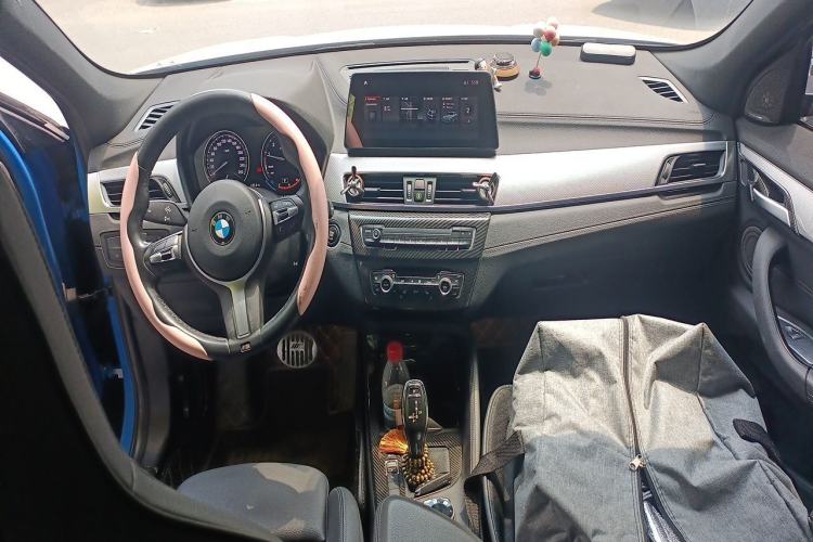 Used BMW X2 2020 sDrive25i Luxury Model with M Sport Package Center Console
