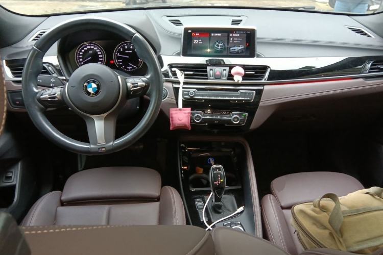 Used BMW X2 2020 sDrive25i Leading Model M Sport Package Center Console