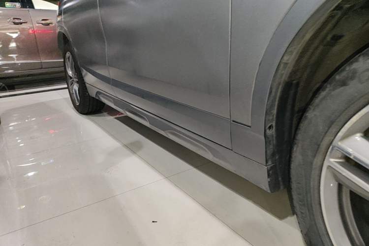 Used BMW X2 2020 sDrive25i Leading Model M Sport Package Right Side Sill